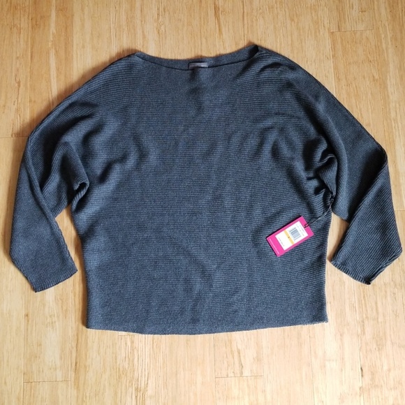 Vince Camuto Sweaters - 🆕️[Vince Camuto] Knit Sweater